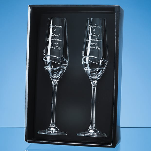 2-Diamante-Champagne-Flutes-with-Modena-Spiral-Cutting-in-an-attractive-Gift-Box